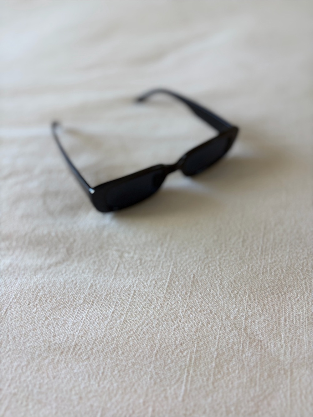 Sunglasses | Classic Rectangular Black Sunglasses - Picture 4 of 6